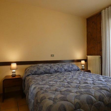 Dimora Fresilia Casa Vacanze Opi Dış mekan fotoğraf