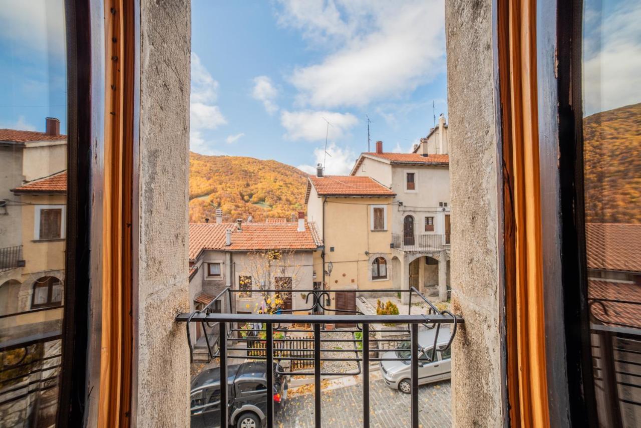Dimora Fresilia Casa Vacanze Opi Dış mekan fotoğraf