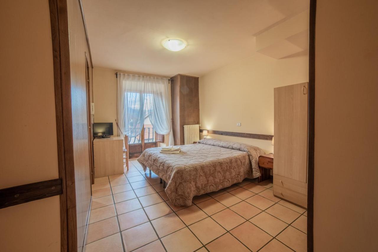 Dimora Fresilia Casa Vacanze Opi Dış mekan fotoğraf