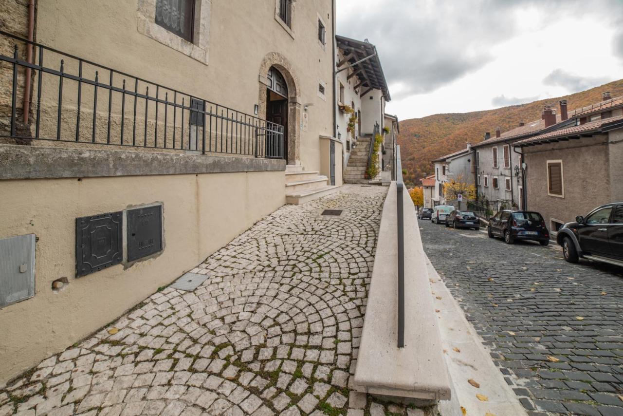 Dimora Fresilia Casa Vacanze Opi Dış mekan fotoğraf